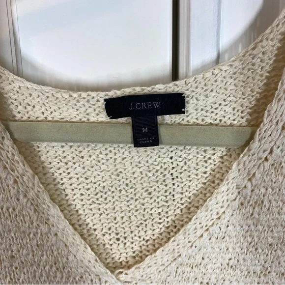 J. Crew Women's Flare Sleeve Swing Knit Sweater Ivory V-Neck style H7152 medium - Picture 2 of 8
